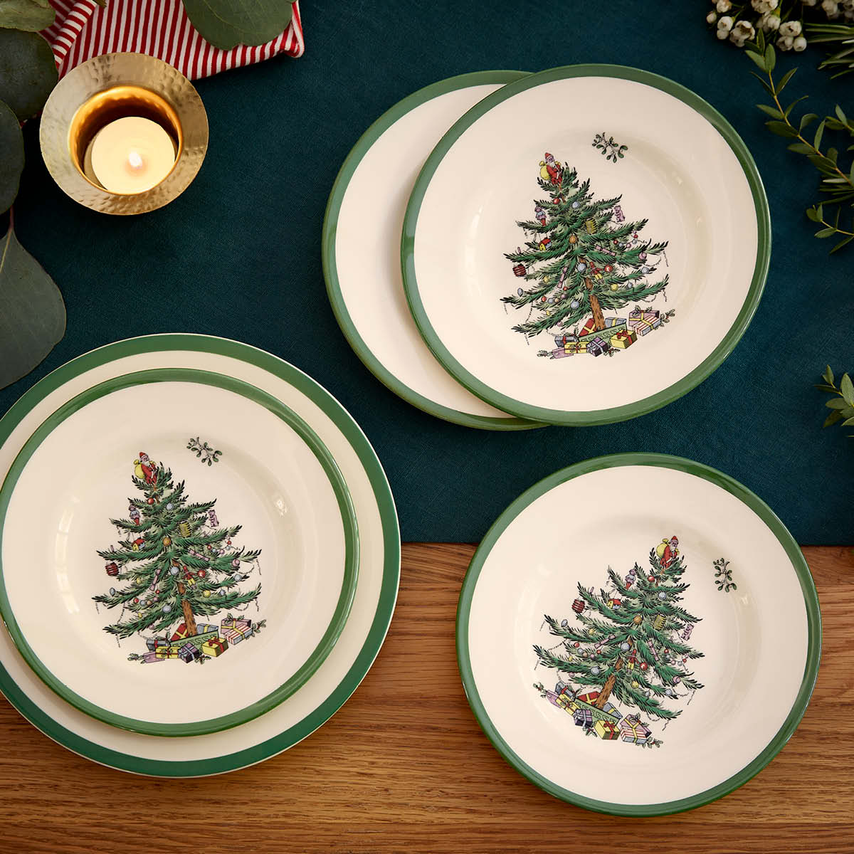 Christmas Tree Bread & Butter Plate image number null